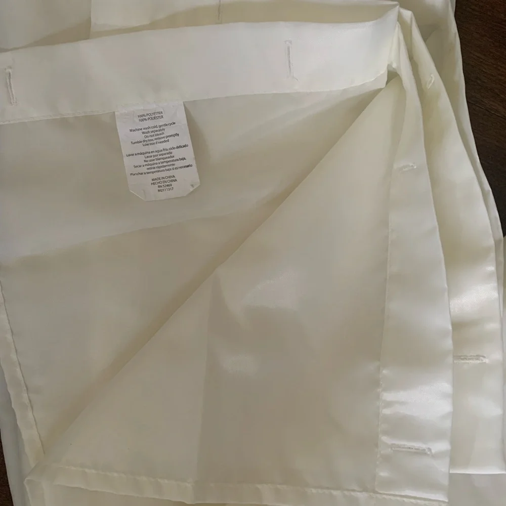NWOT Slippery Satin Like Fabric Shower Curtain In Cream 70 X 73” 100% Polyester